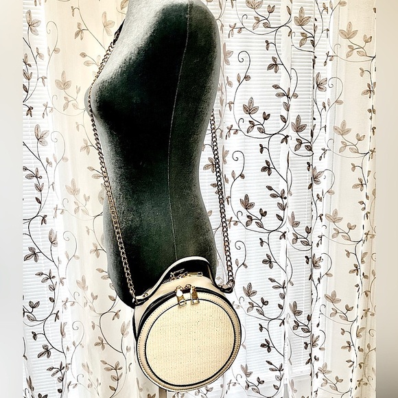 Handbags - Elegant White & Cream Round Crossbody Bag. NWOT